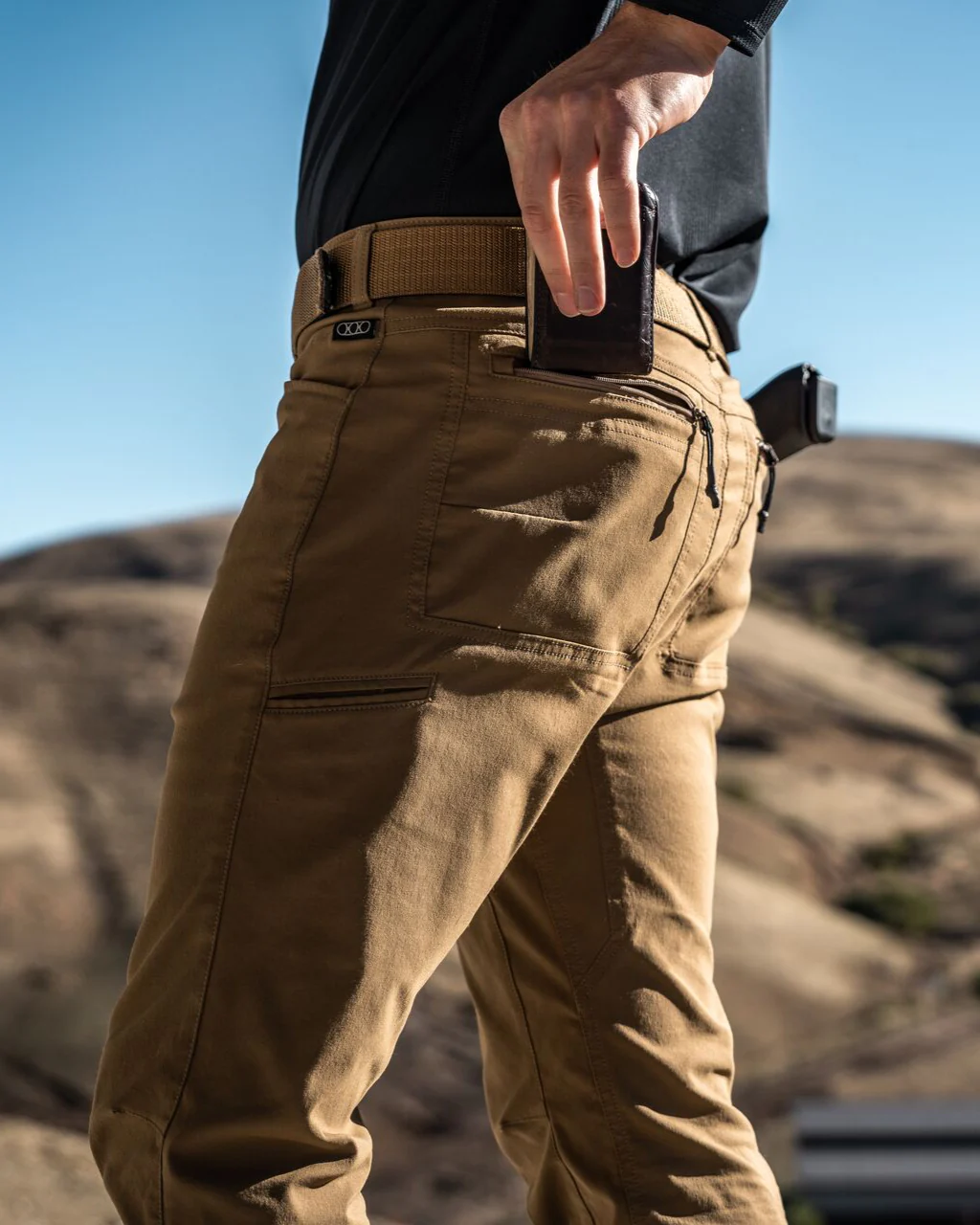 Camas Pant - Image 11